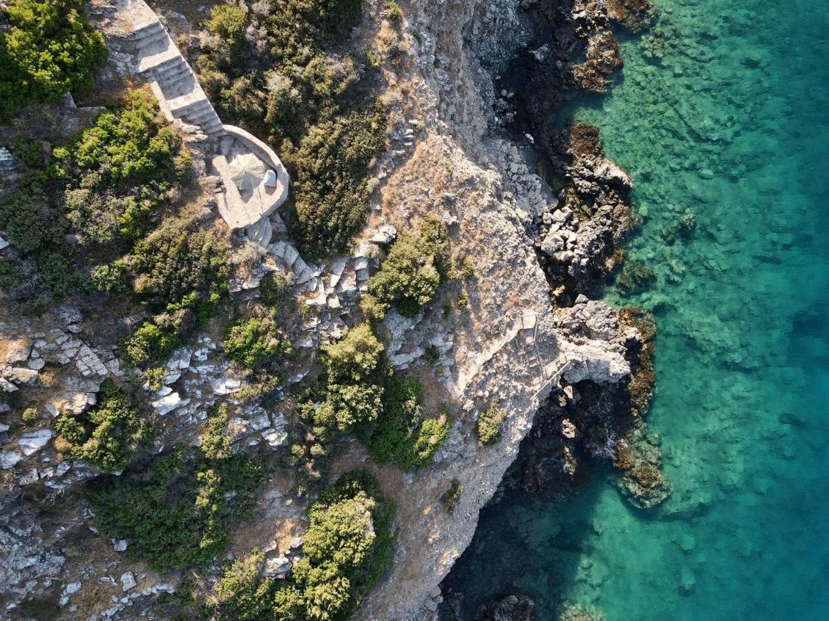 Villa Aiolos: Above The Sea, Within Agios Nikolaos Εξωτερικό φωτογραφία