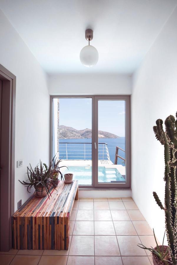 Villa Aiolos: Above The Sea, Within Agios Nikolaos Εξωτερικό φωτογραφία