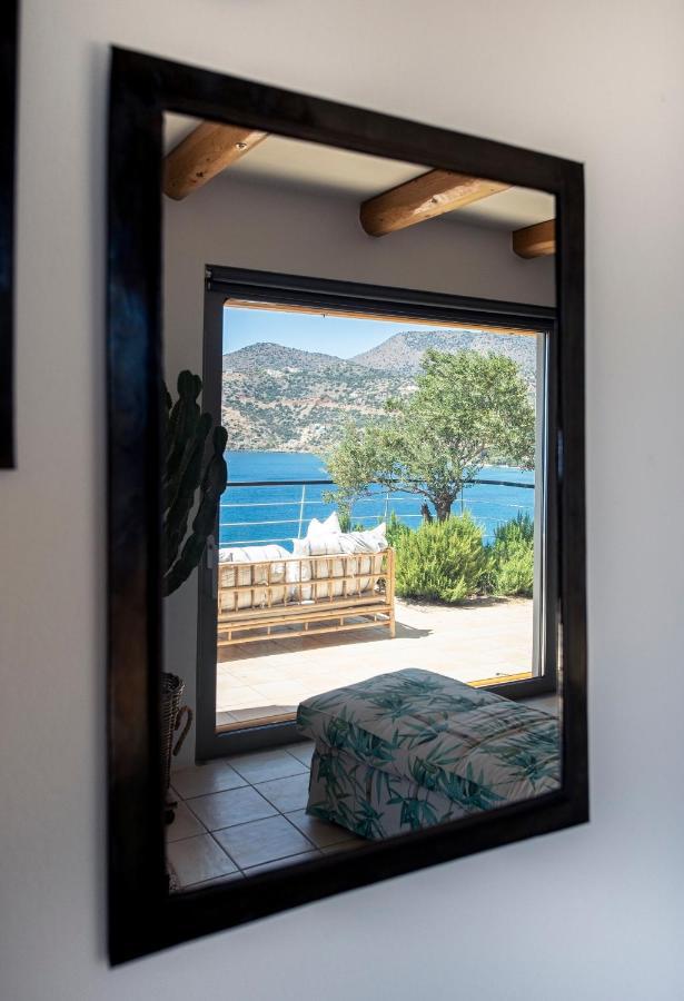 Villa Aiolos: Above The Sea, Within Agios Nikolaos Εξωτερικό φωτογραφία